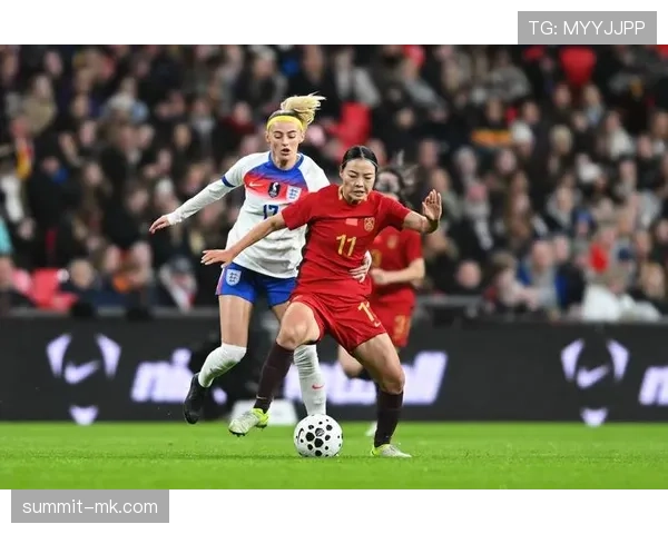 足球大战中战队狂胜对手，创队史最大比分纪录引关注