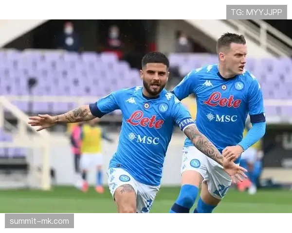 那不勒斯中场组织近期表现稳健，攻防转换效率持续提升